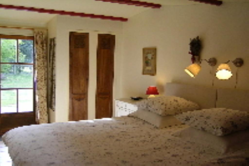 Bed and Breakfast Mas La Provence Л'Иль-сюр-ла-Сорг Экстерьер фото