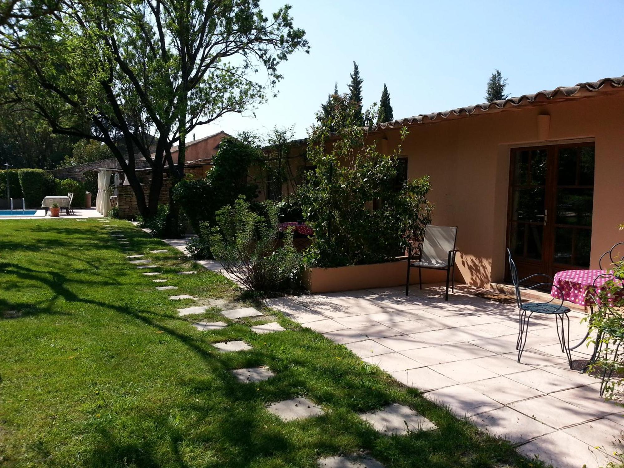 Bed and Breakfast Mas La Provence Л'Иль-сюр-ла-Сорг Экстерьер фото